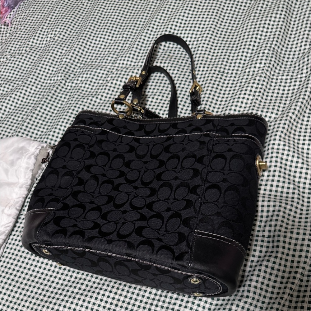 Black Fabric Coach Bag- Zip top- like new!